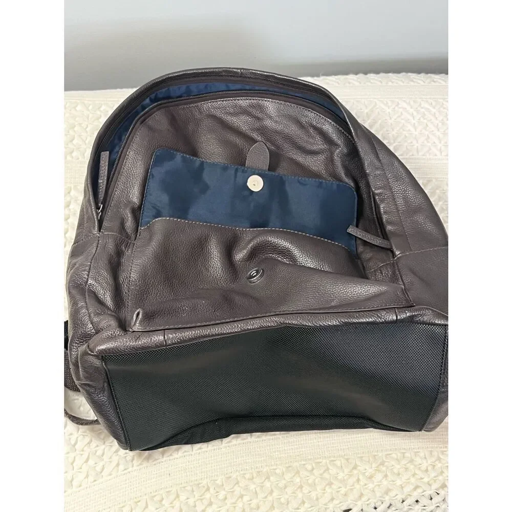 Cole Haan Brown Genuine Pebbled Leather Minimalist Travel Backpack CHDM11031